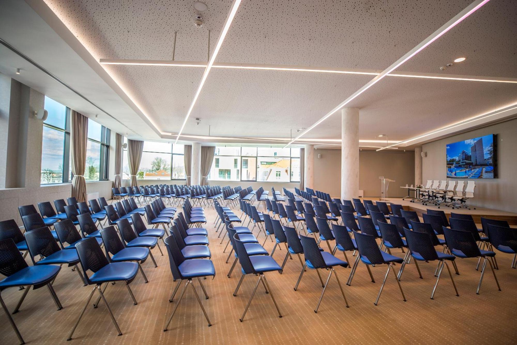 Hotel Tonanti Vrnjacka Banja Bagian luar foto